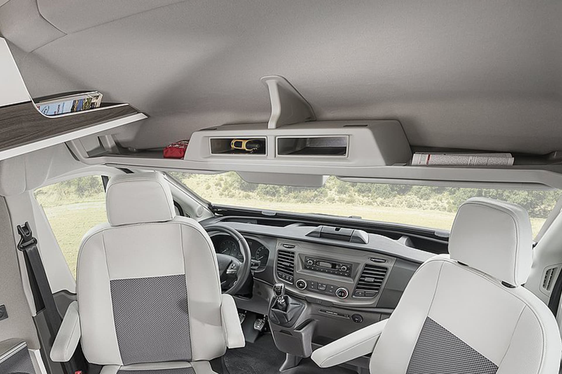 Vantourer Ford 600 D Image 5 - Select Motorhomes Ltd