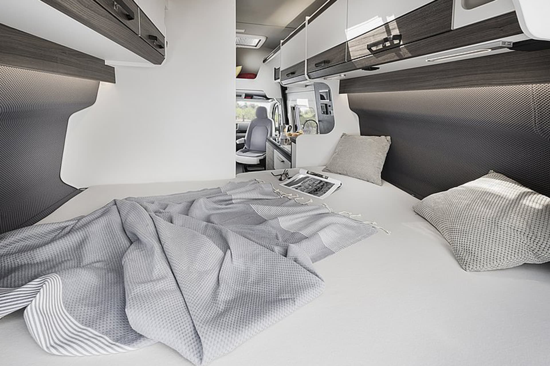 Vantourer Man 600 D Image 3 - Select Motorhomes Ltd