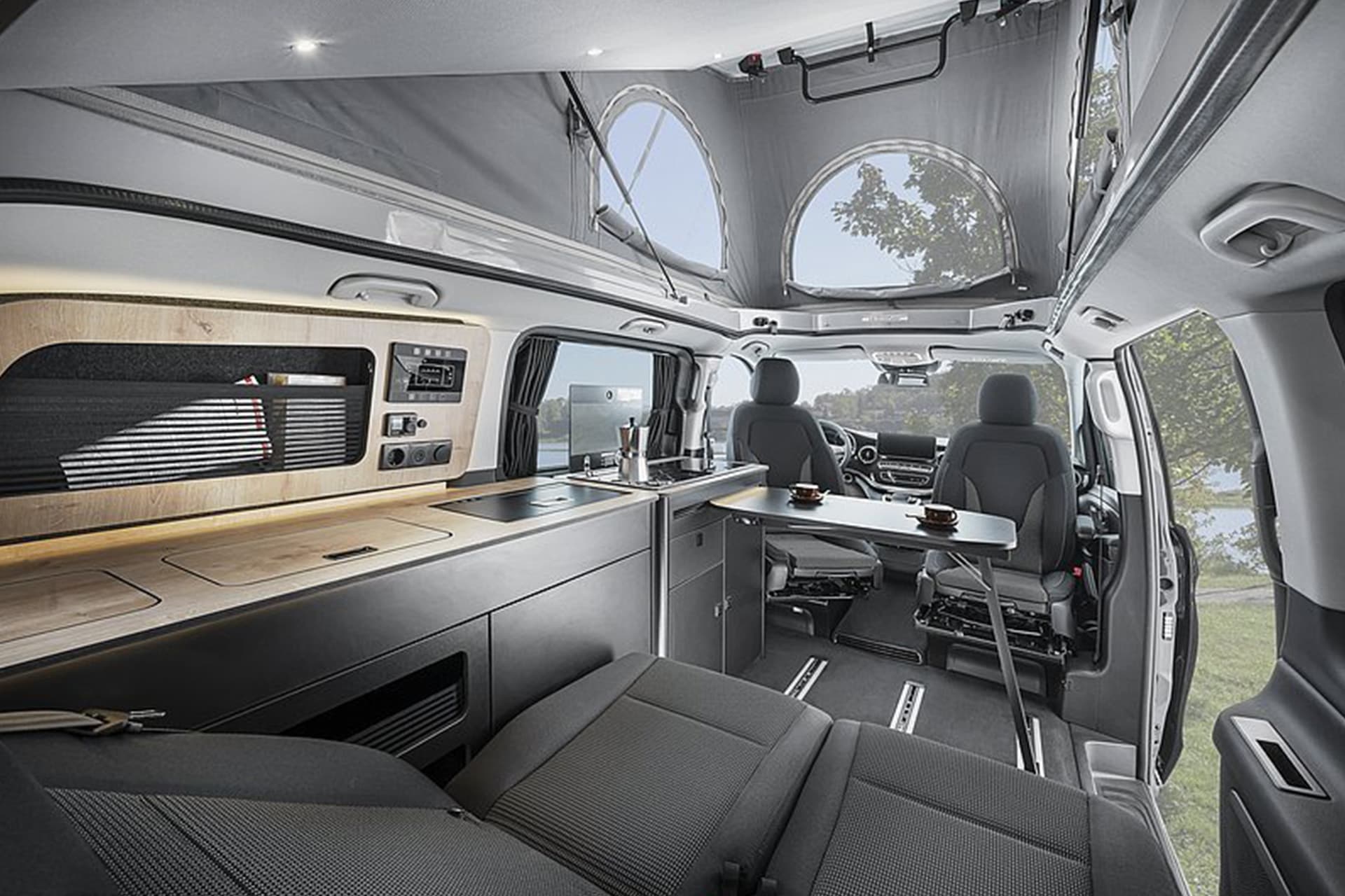 Urban V Klasse Image 7 - Select Motorhomes Ltd