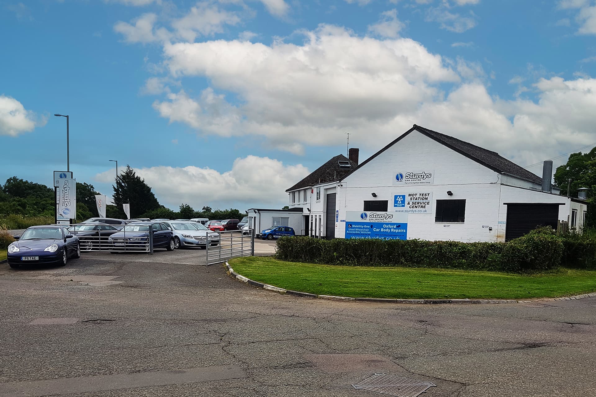 Sturdys Car And Van Centre Home Hero 3 (1) - Highfield Motors Ltd